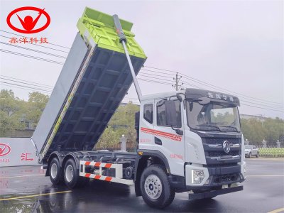 东风华神后八轮污泥自卸车